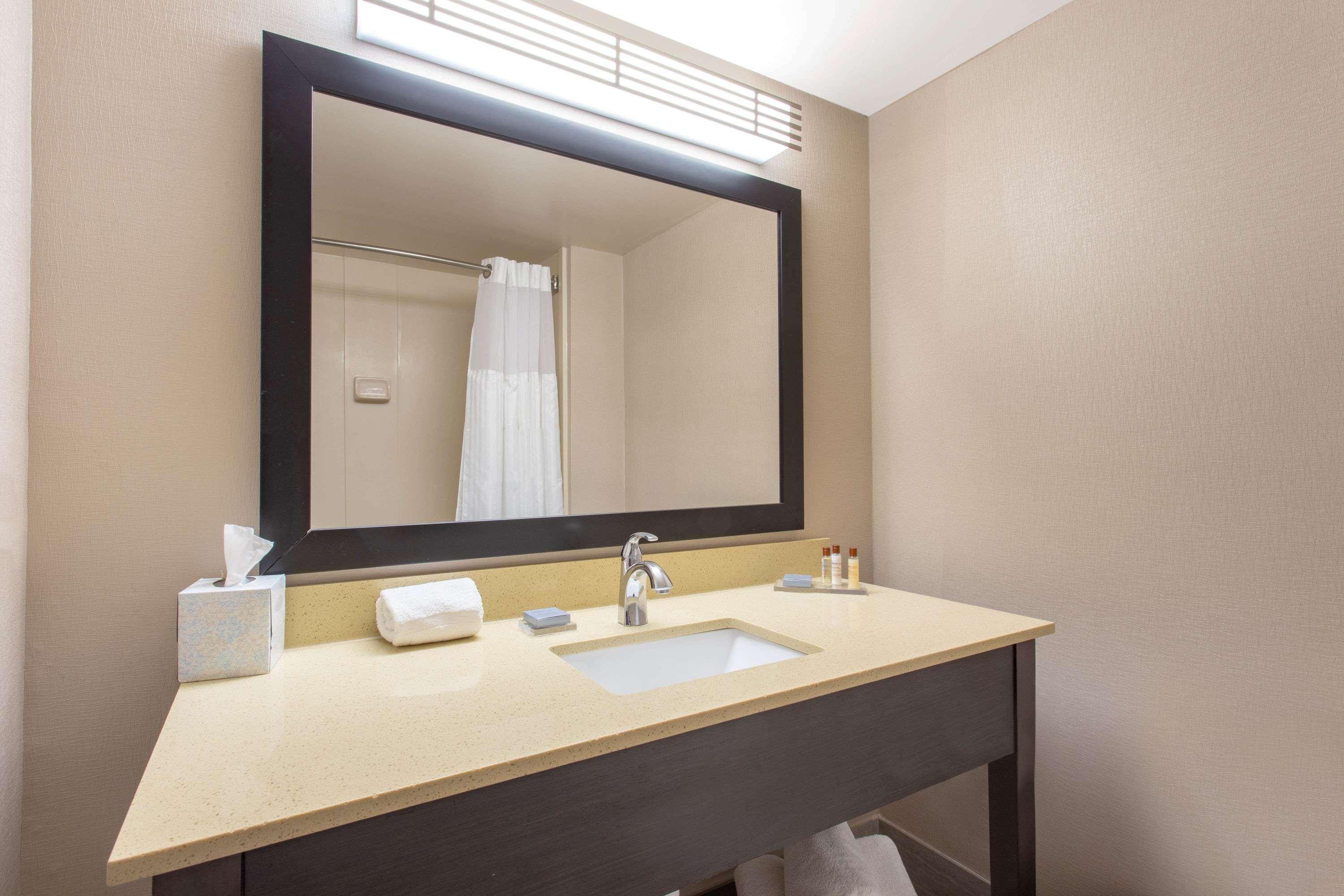 Wingate By Wyndham Indianapolis Airport Plainfield Hotel Exterior photo