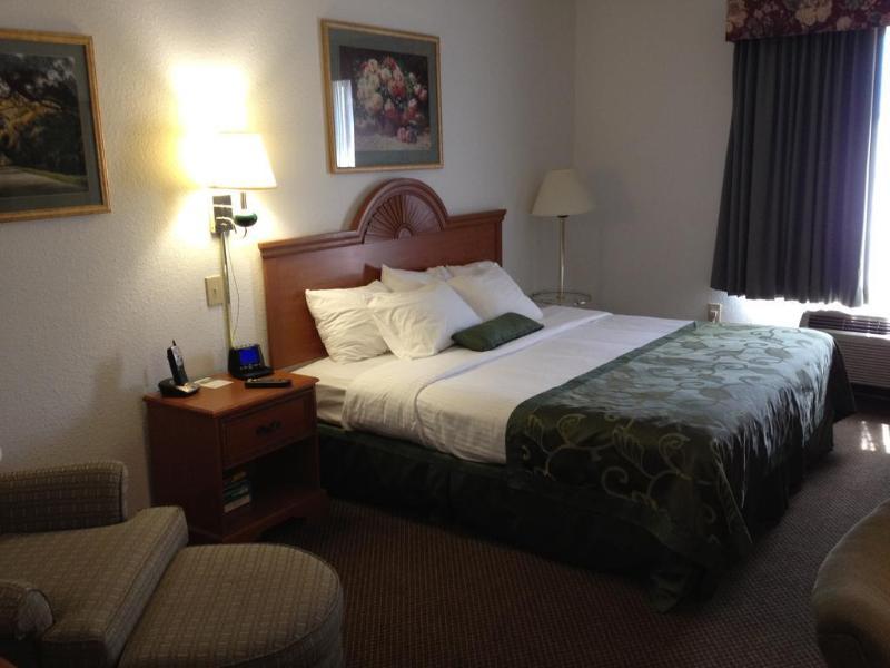 Wingate By Wyndham Indianapolis Airport Plainfield Hotel Exterior photo