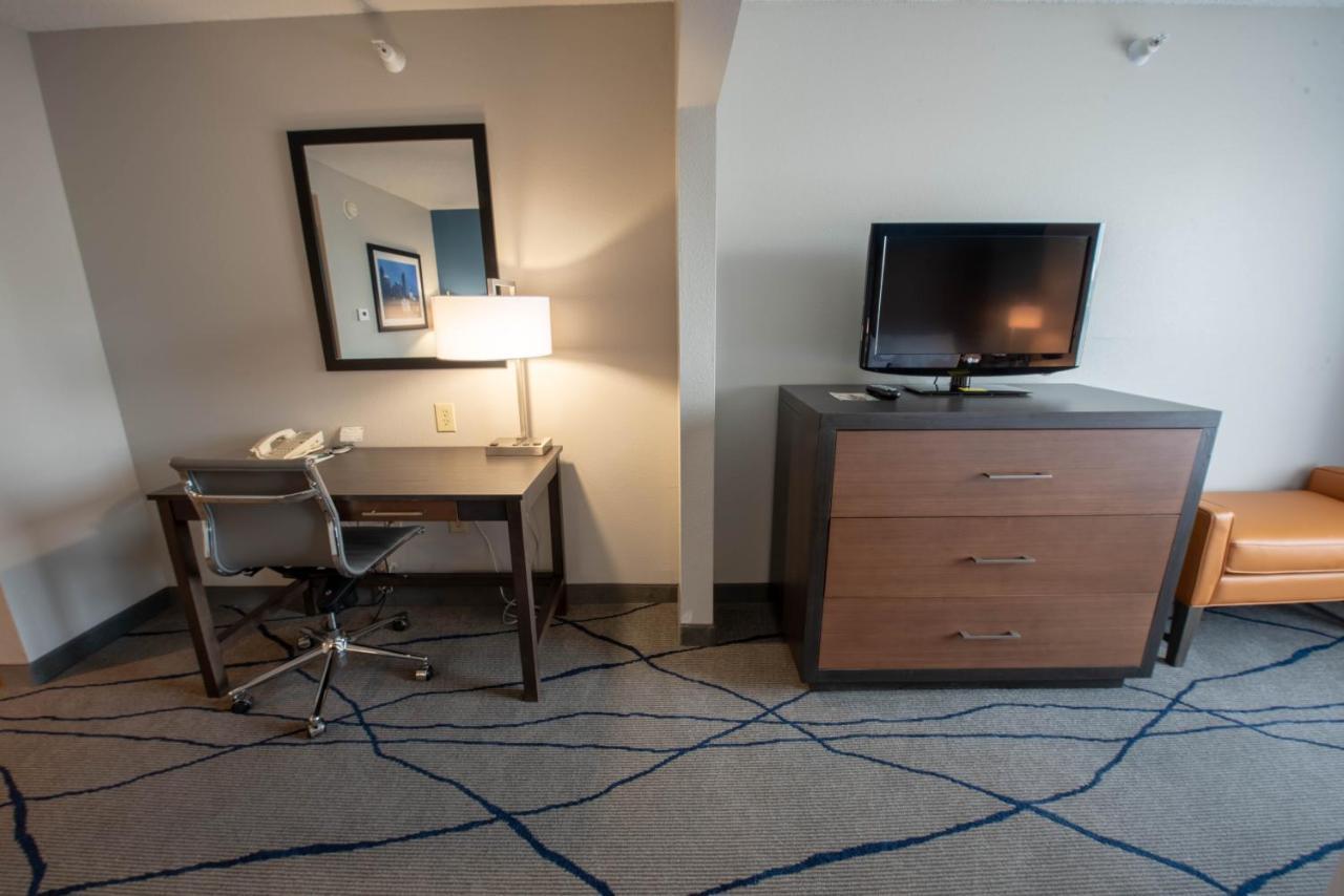 Wingate By Wyndham Indianapolis Airport Plainfield Hotel Exterior photo